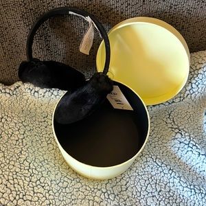 NWT Ugg Black Earmuffs